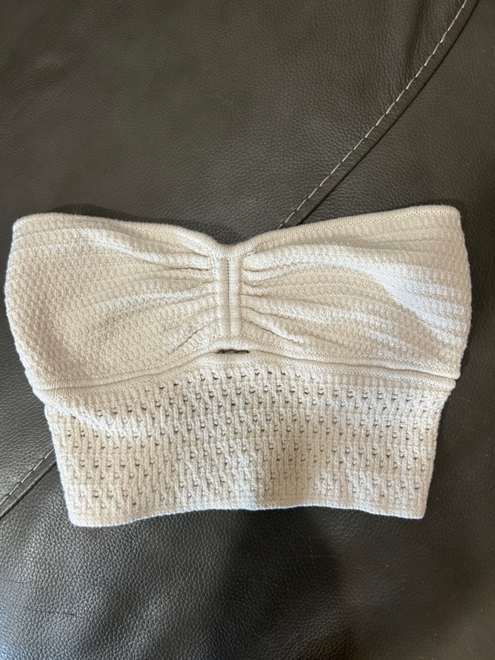 American Eagle Strapless Knit Bandeau Top in Cream size M
